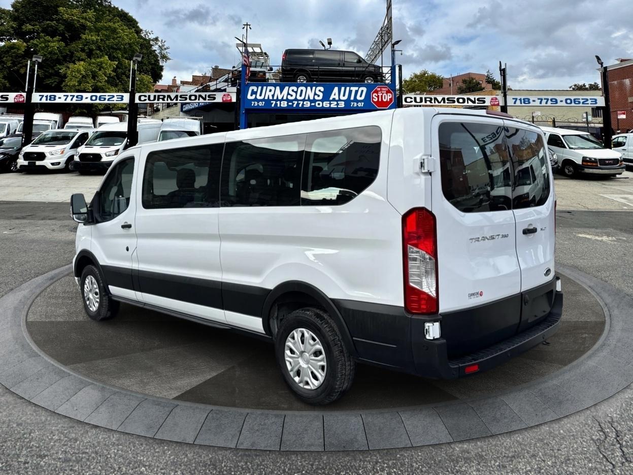 Ford Transit Passenger Wagon T-350 148" Low Roof XLT RWD 2025