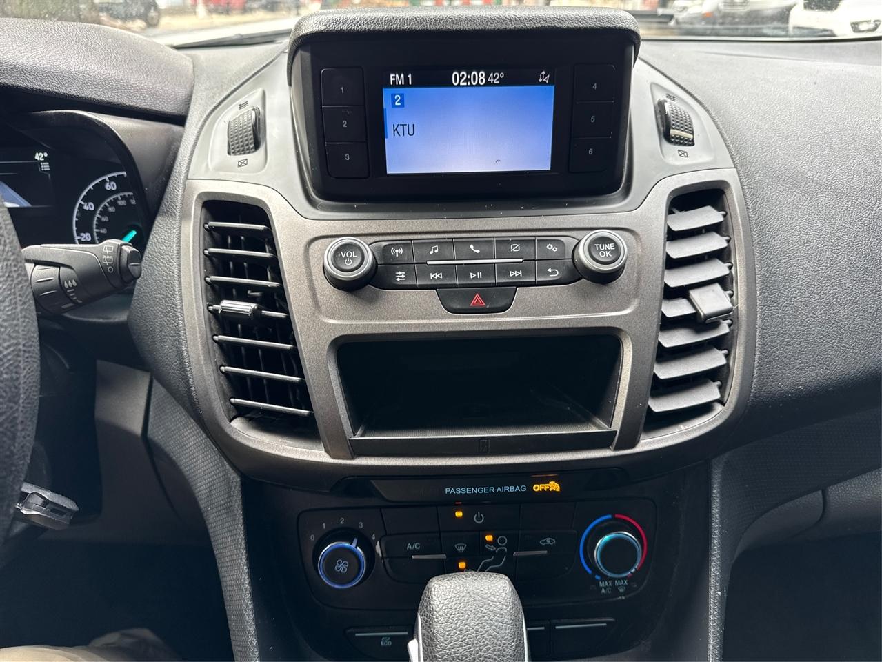 Ford Transit Connect Van XL LWB w/Rear Symmetrical Doors 2020