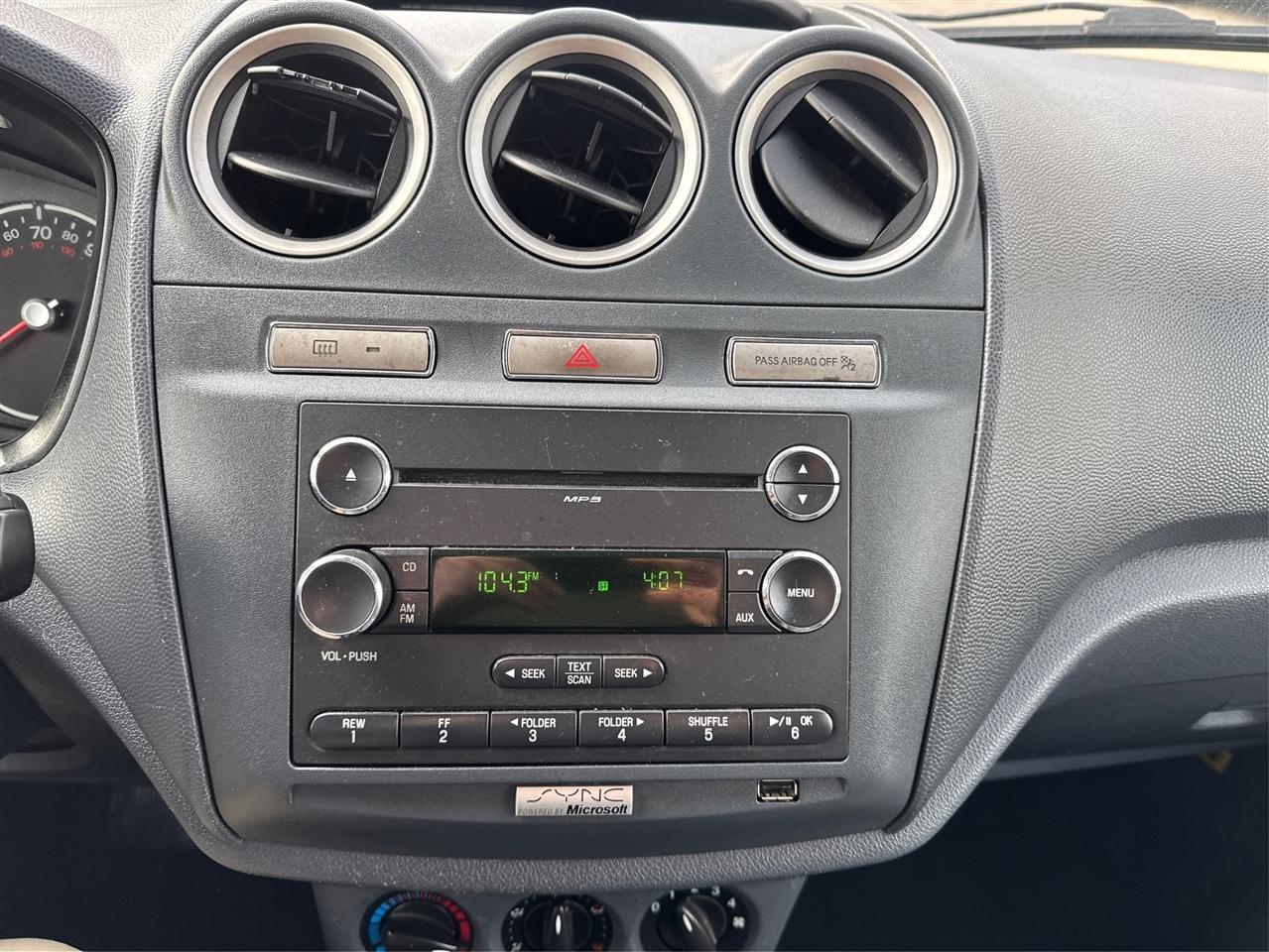 Ford Transit Connect 114.6" XLT w/o side or rear door glass 2013