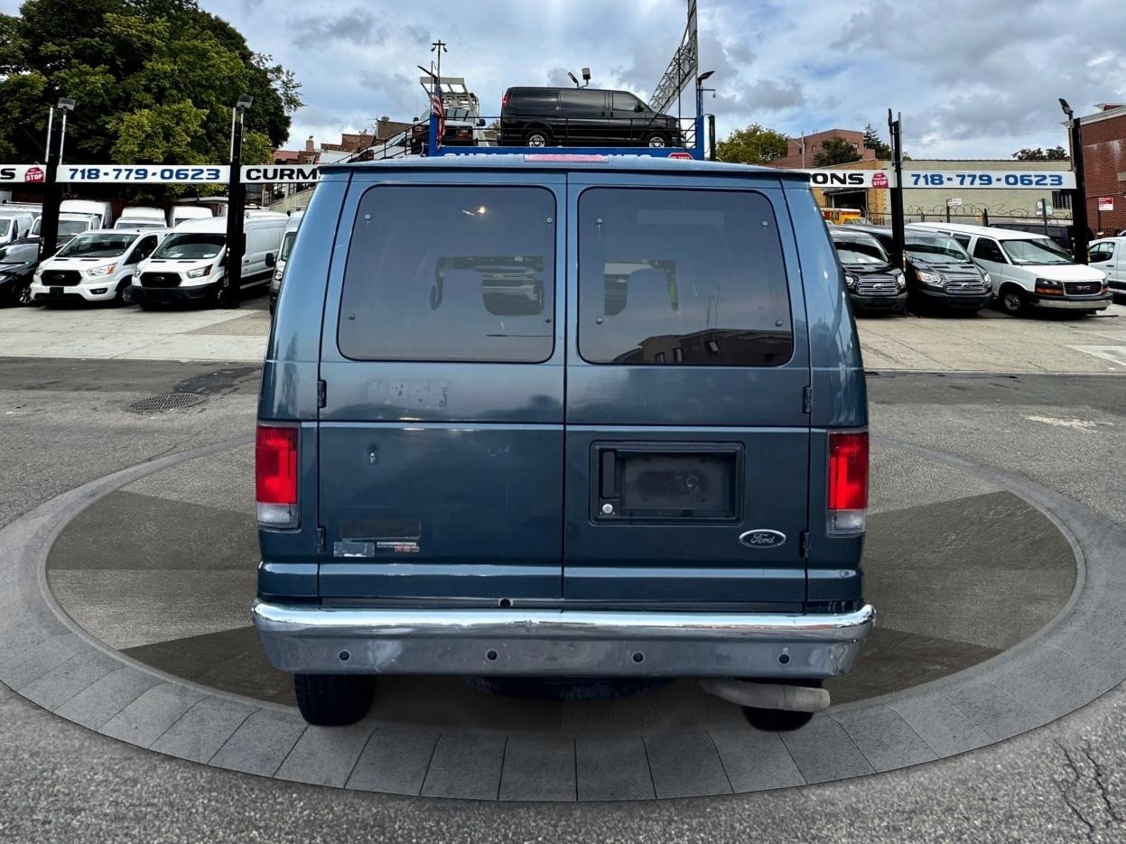 Ford Econoline Cargo Van E-250 2014