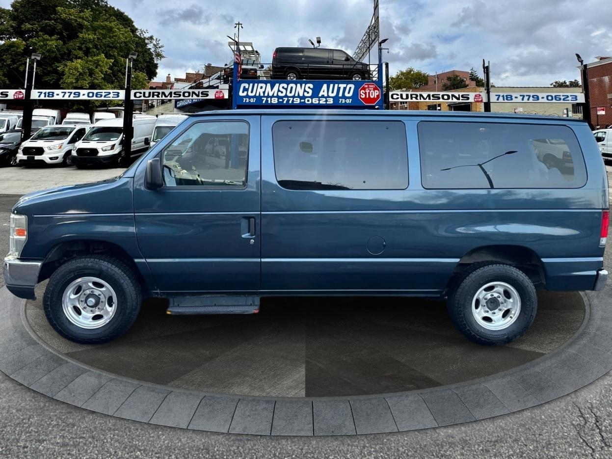 Ford Econoline Cargo Van E-250 2014