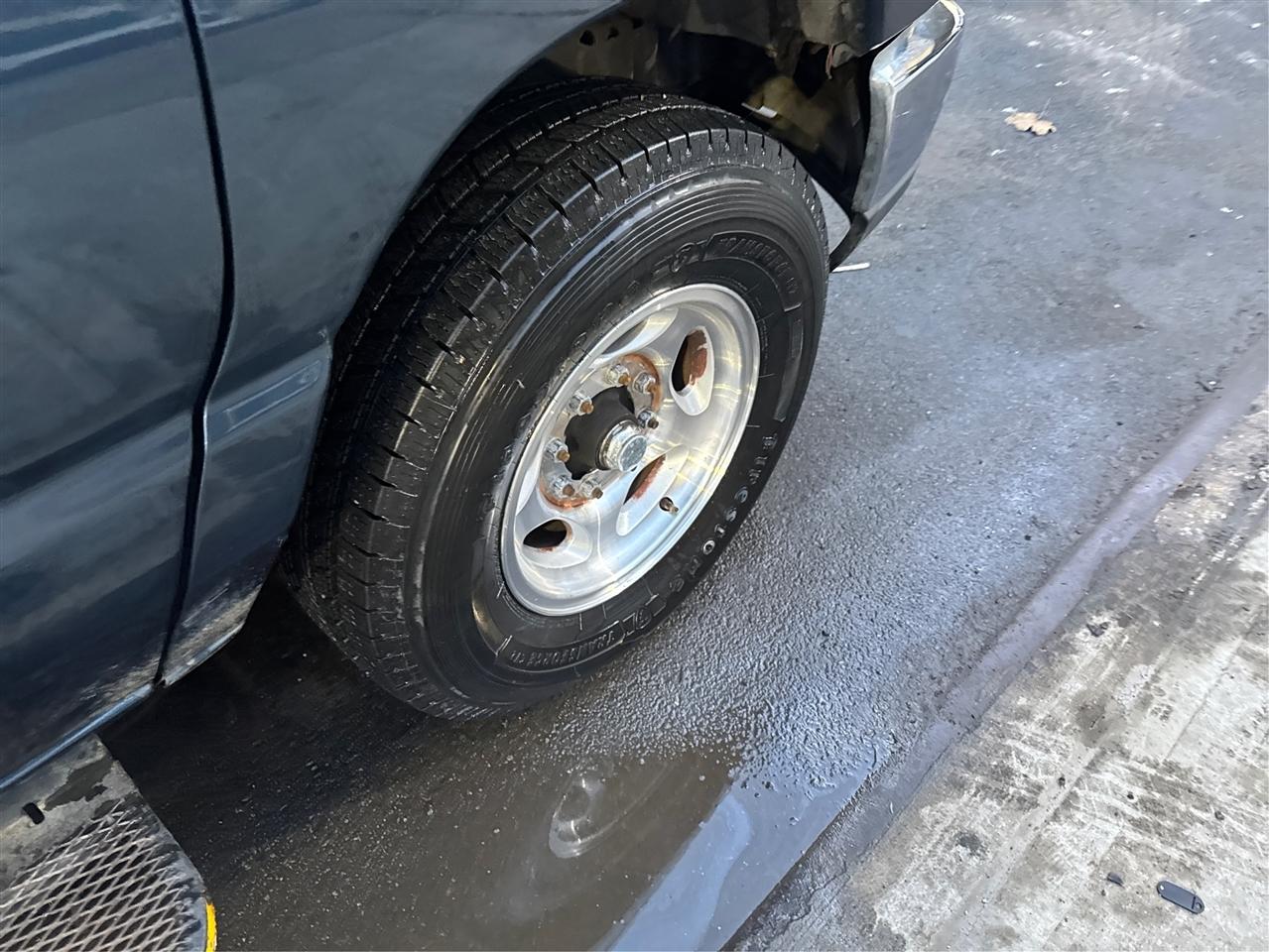 Ford Econoline Cargo Van E-250 2014