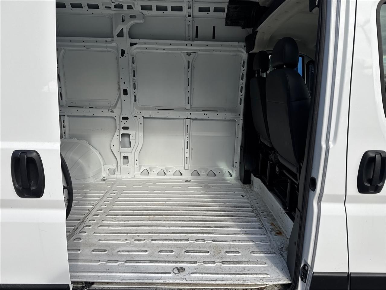 RAM ProMaster Cargo Van Tradesman 2500 High Roof 136" WB w/Pass Seat 2024