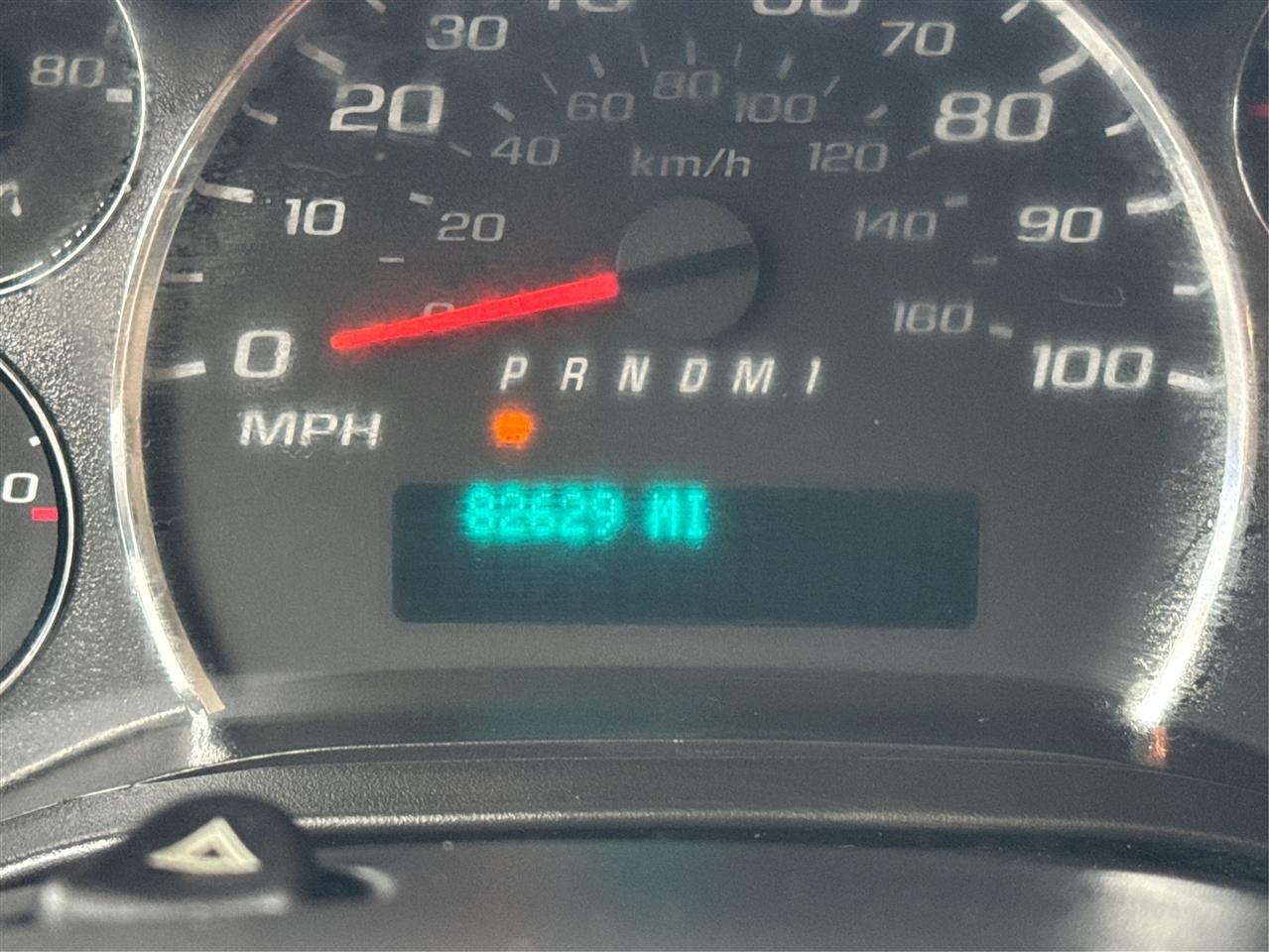 Chevrolet Express Cargo Van RWD 2500 135" 2011