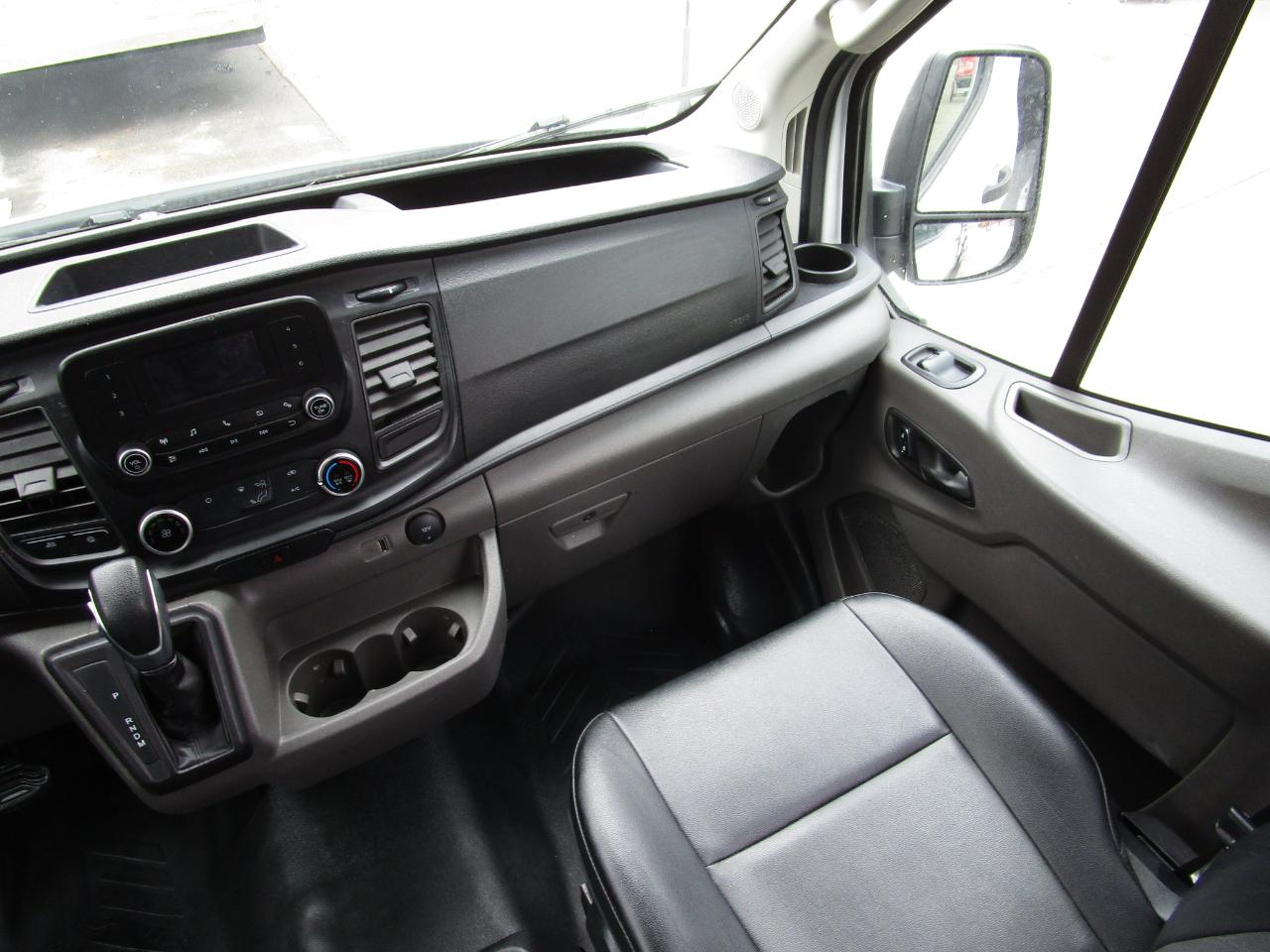 Ford Transit Cargo Van T-250 130" Med Rf 9070 GVWR RWD 2023