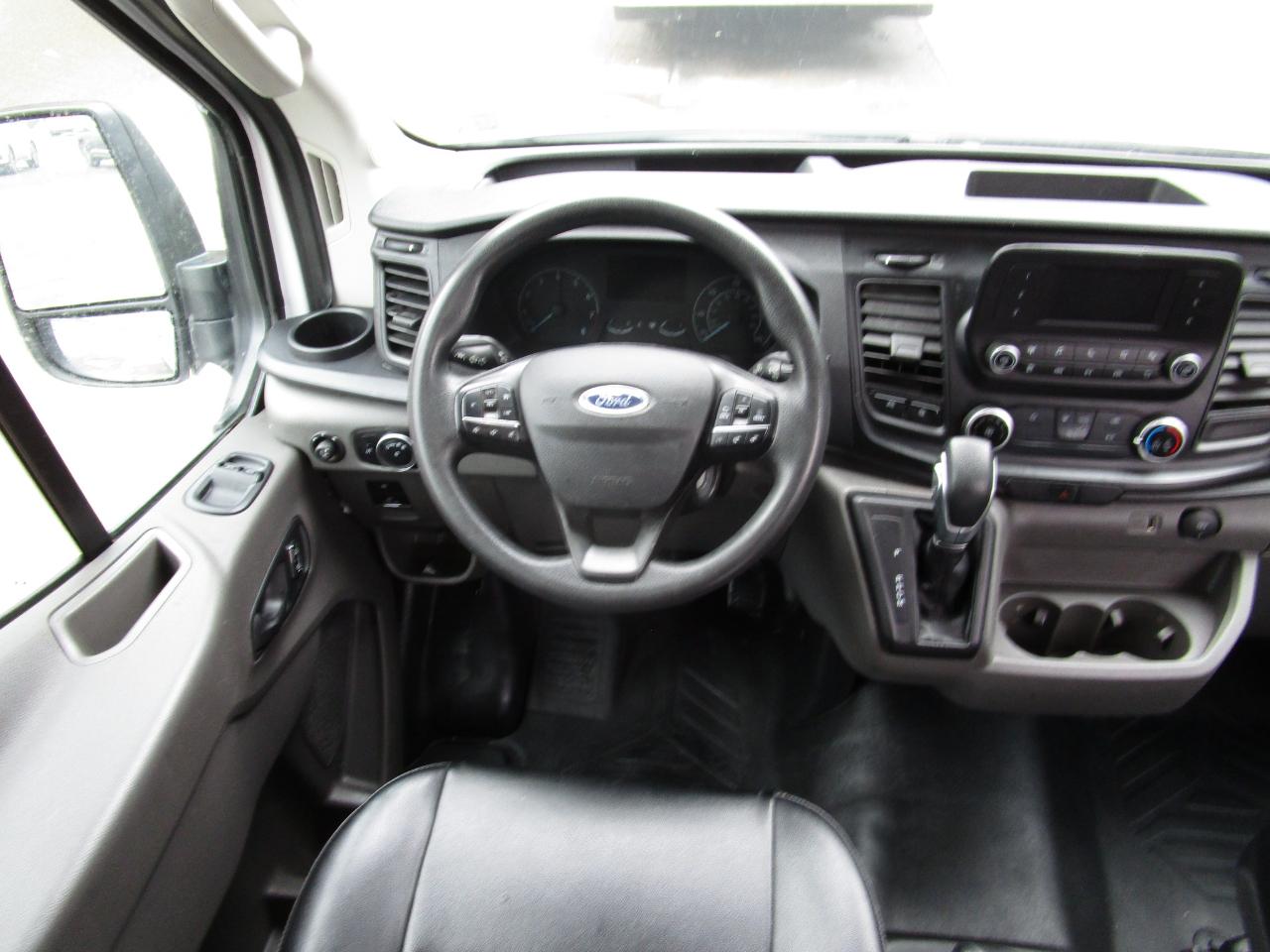 Ford Transit Cargo Van T-250 130" Med Rf 9070 GVWR RWD 2023