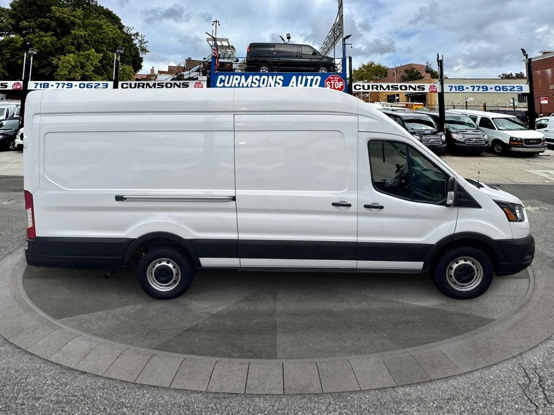 Ford Transit Cargo Van T-250 148" EL Hi Rf 9070 GVWR RWD 2021