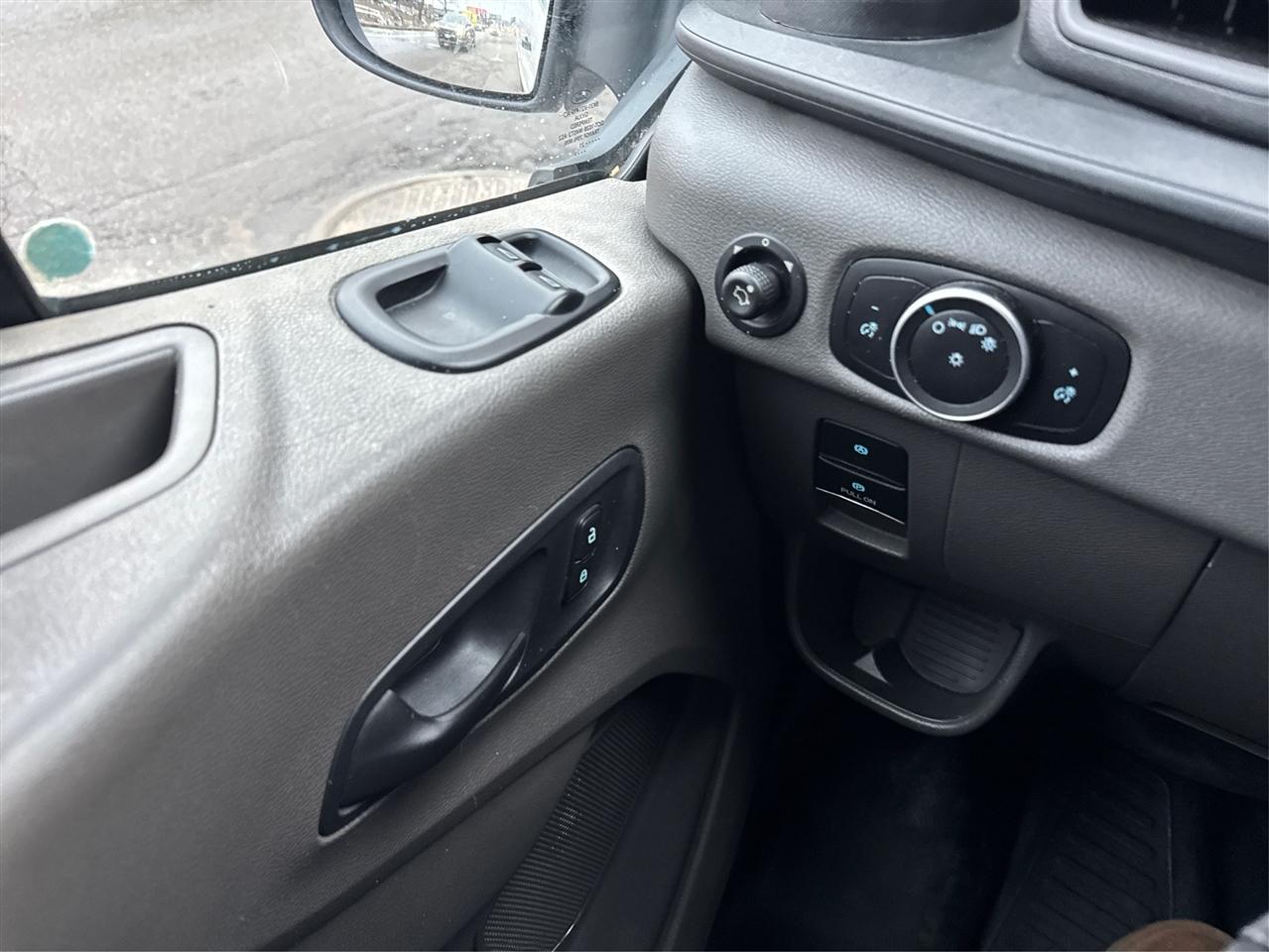 Ford Transit Cargo Van T-250 148" EL Hi Rf 9070 GVWR RWD 2021