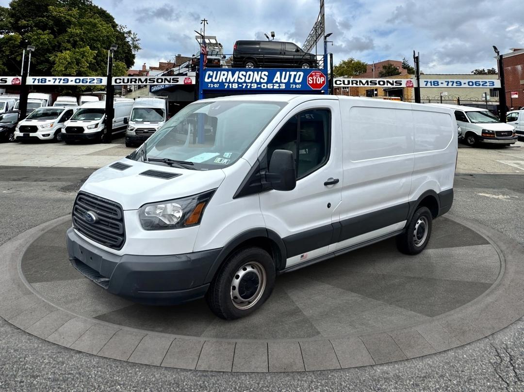 Ford Transit Van T-250 130" Low Rf 9000 GVWR Swing-Out RH Dr 2017