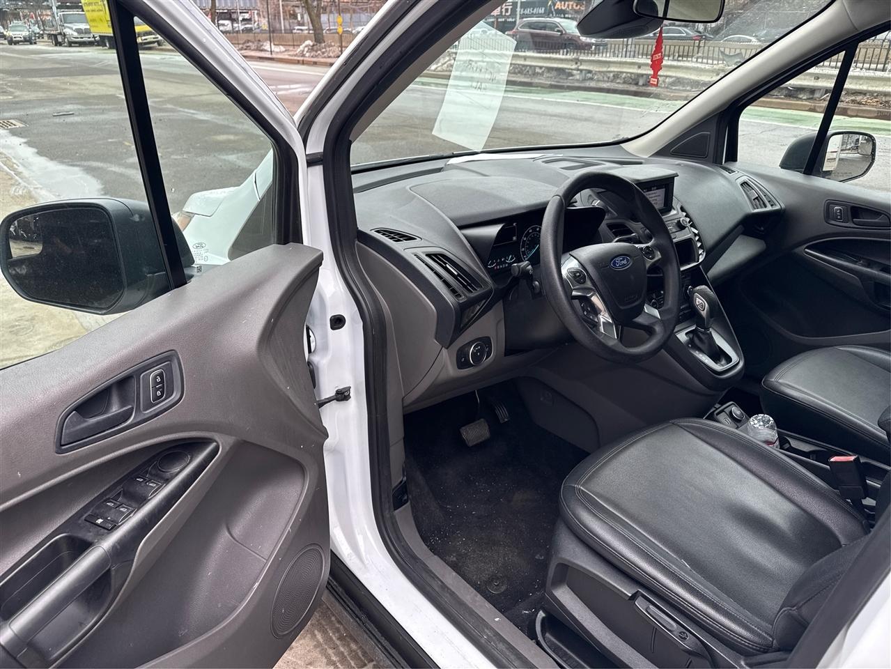 Ford Transit Connect Wagon XL LWB w/Rear Symmetrical Doors 2019