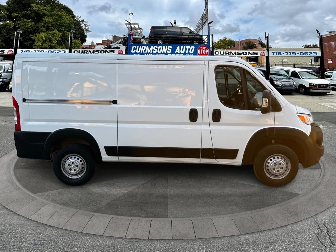 RAM ProMaster Cargo Van Tradesman 2500 Low Roof 136" WB w/Pass Seat 2025