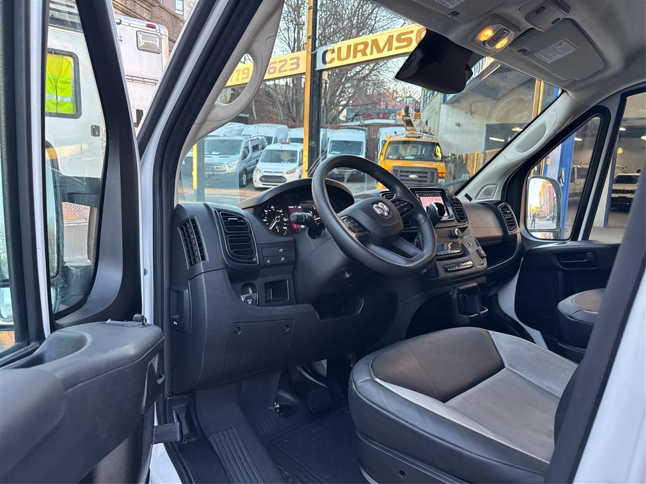 RAM ProMaster Cargo Van Tradesman 2500 Low Roof 136" WB w/Pass Seat 2025