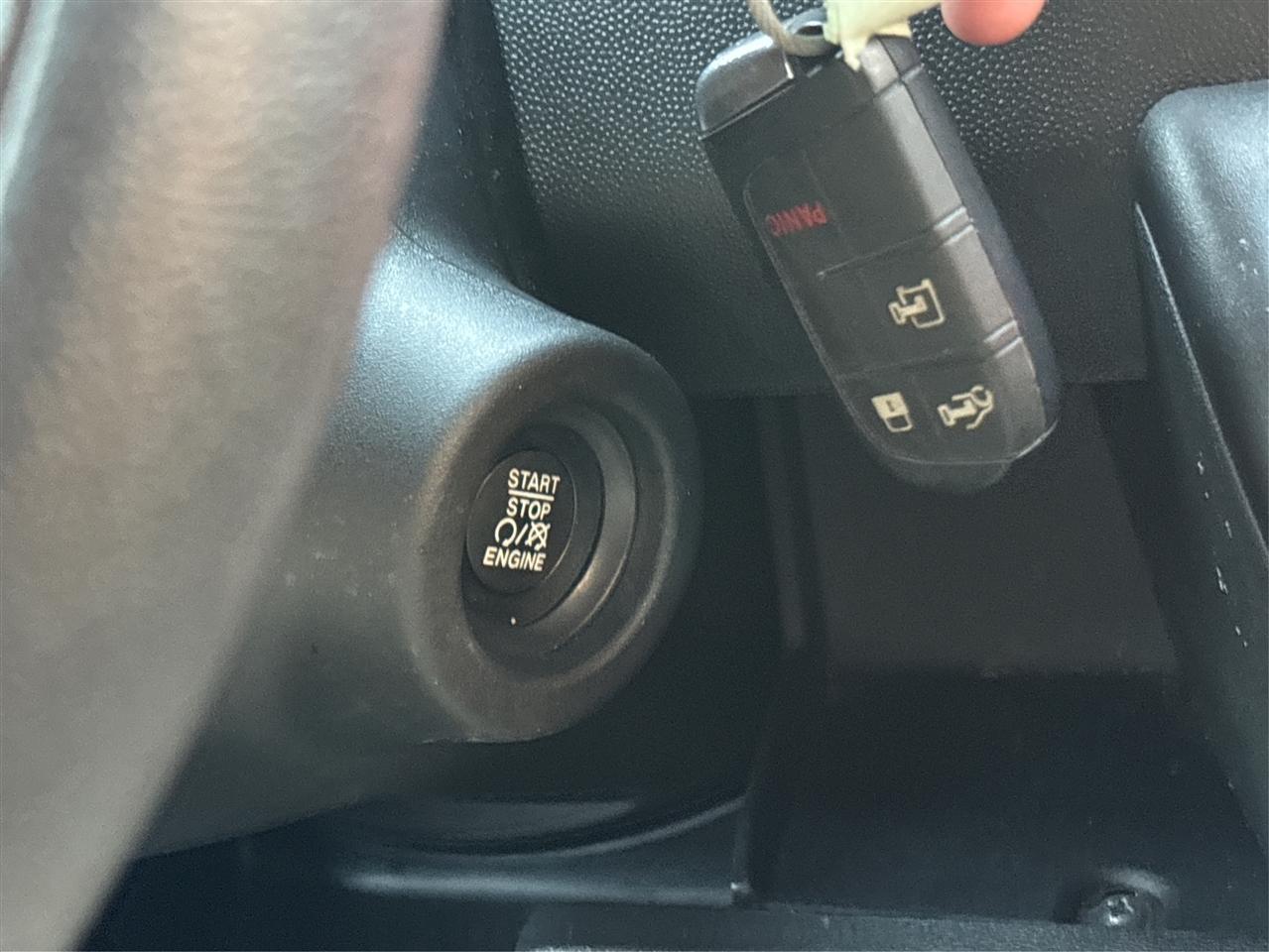 RAM ProMaster Cargo Van Tradesman 2500 Low Roof 136" WB w/Pass Seat 2025