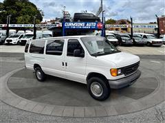 2006 Ford Econoline Wagon 