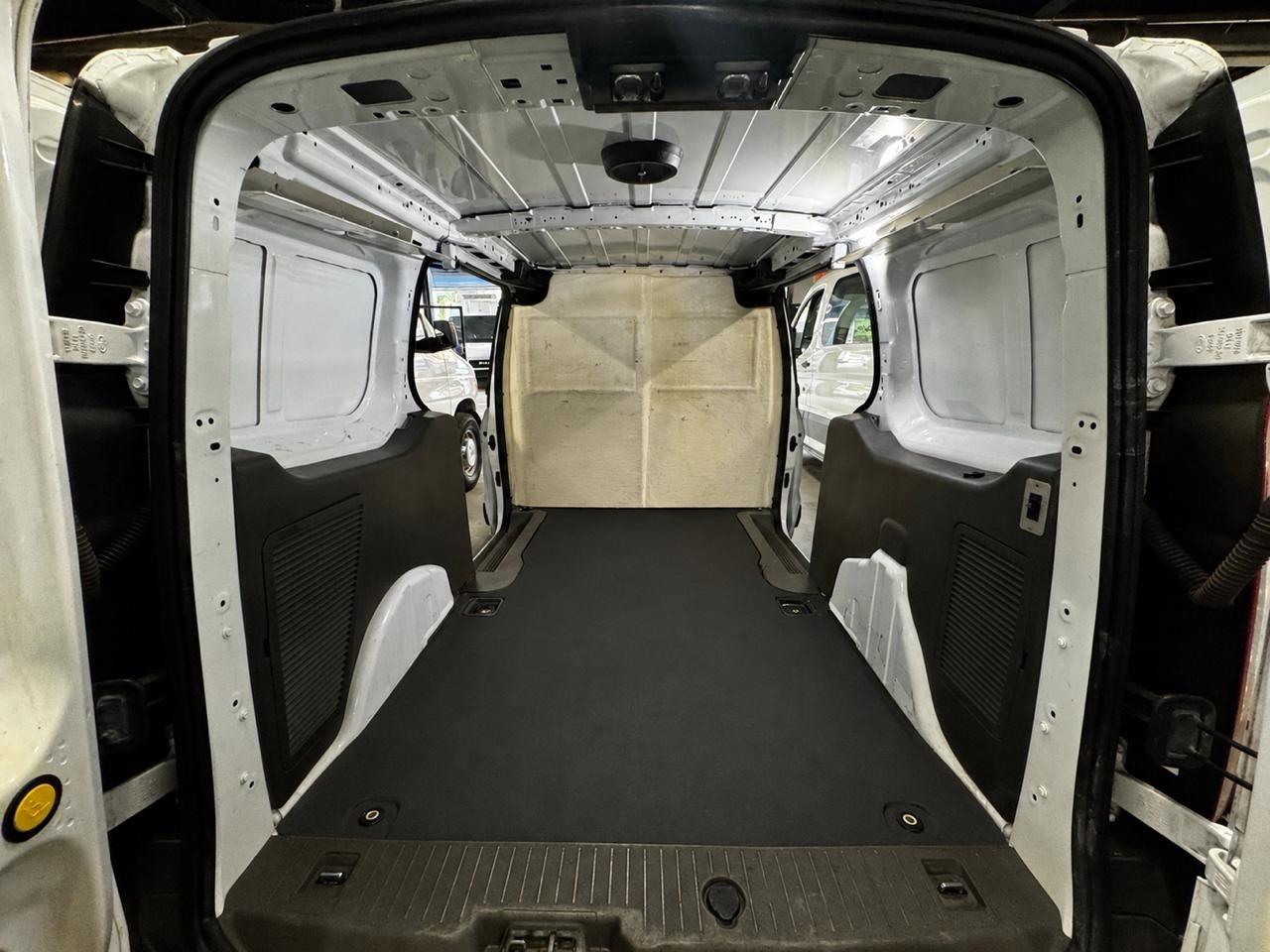 Ford Transit Connect Van XL LWB w/Rear Symmetrical Doors 2019