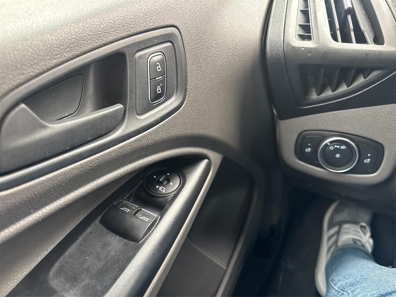 Ford Transit Connect Van XL LWB w/Rear Symmetrical Doors 2019