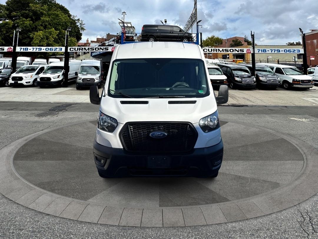 Ford Transit Cargo Van T-250 130" Med Rf 9070 GVWR RWD 2023