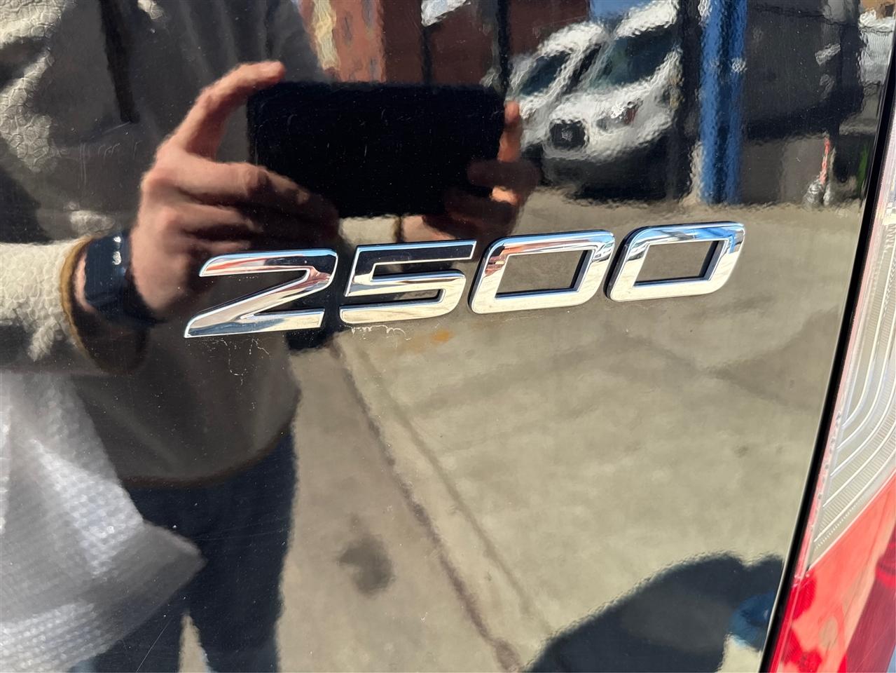 Mercedes-Benz Sprinter Passenger Van 2500 Standard Roof I4 Diesel 144" RWD 2024