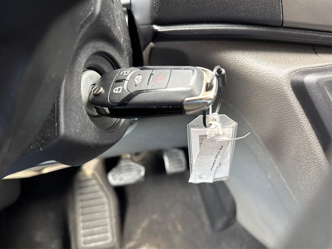 Ford Transit Passenger Wagon T-350 148" Med Roof XLT RWD 2022