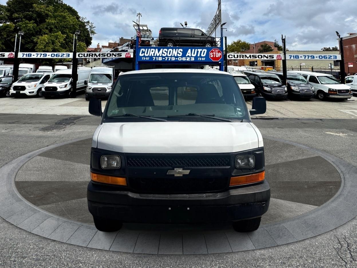 Chevrolet Express Cargo Van RWD 3500 155" 2011