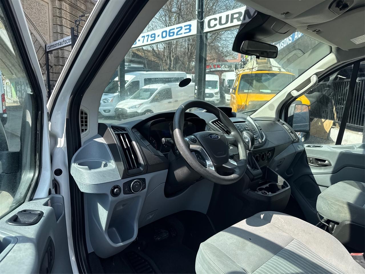 Ford Transit Passenger Wagon T-350 148" Low Roof XLT Swing-Out RH Dr 2019