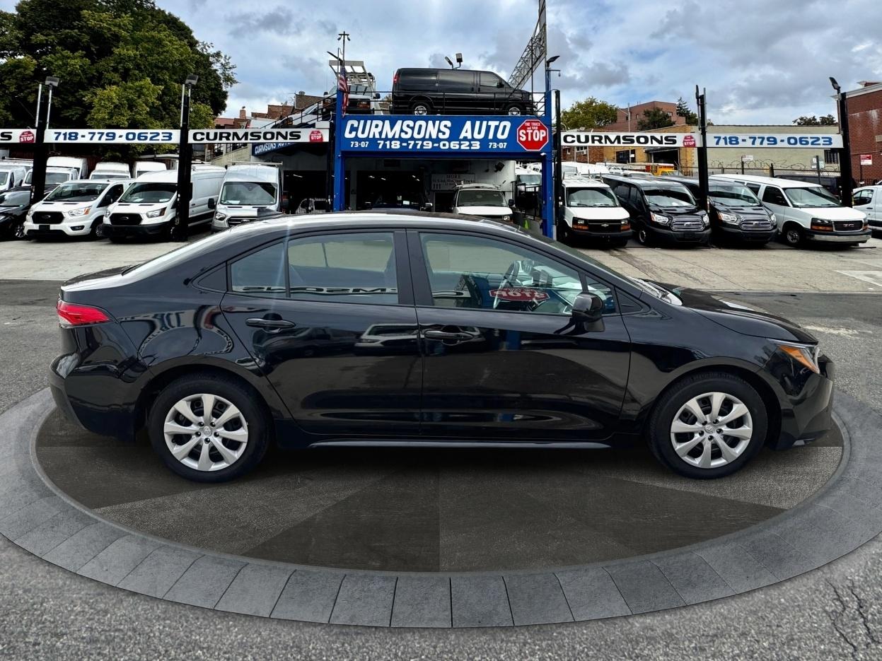 Toyota Corolla LE CVT (Natl) 2025