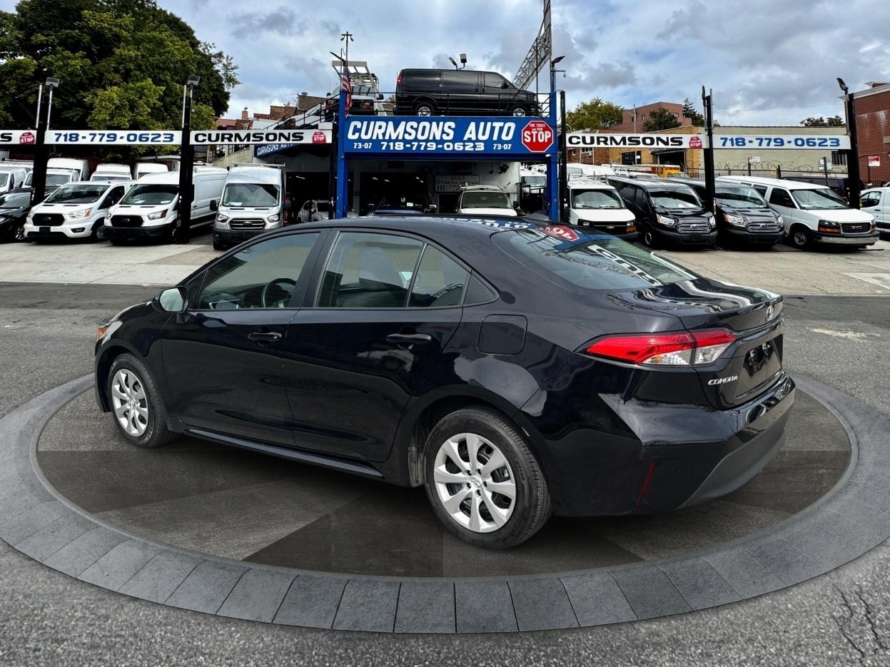 Toyota Corolla LE CVT (Natl) 2025