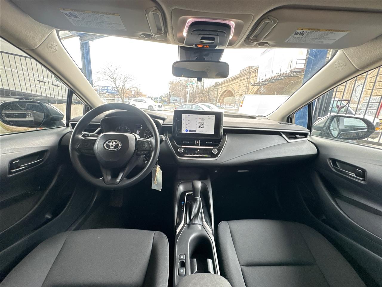 Toyota Corolla LE CVT (Natl) 2025