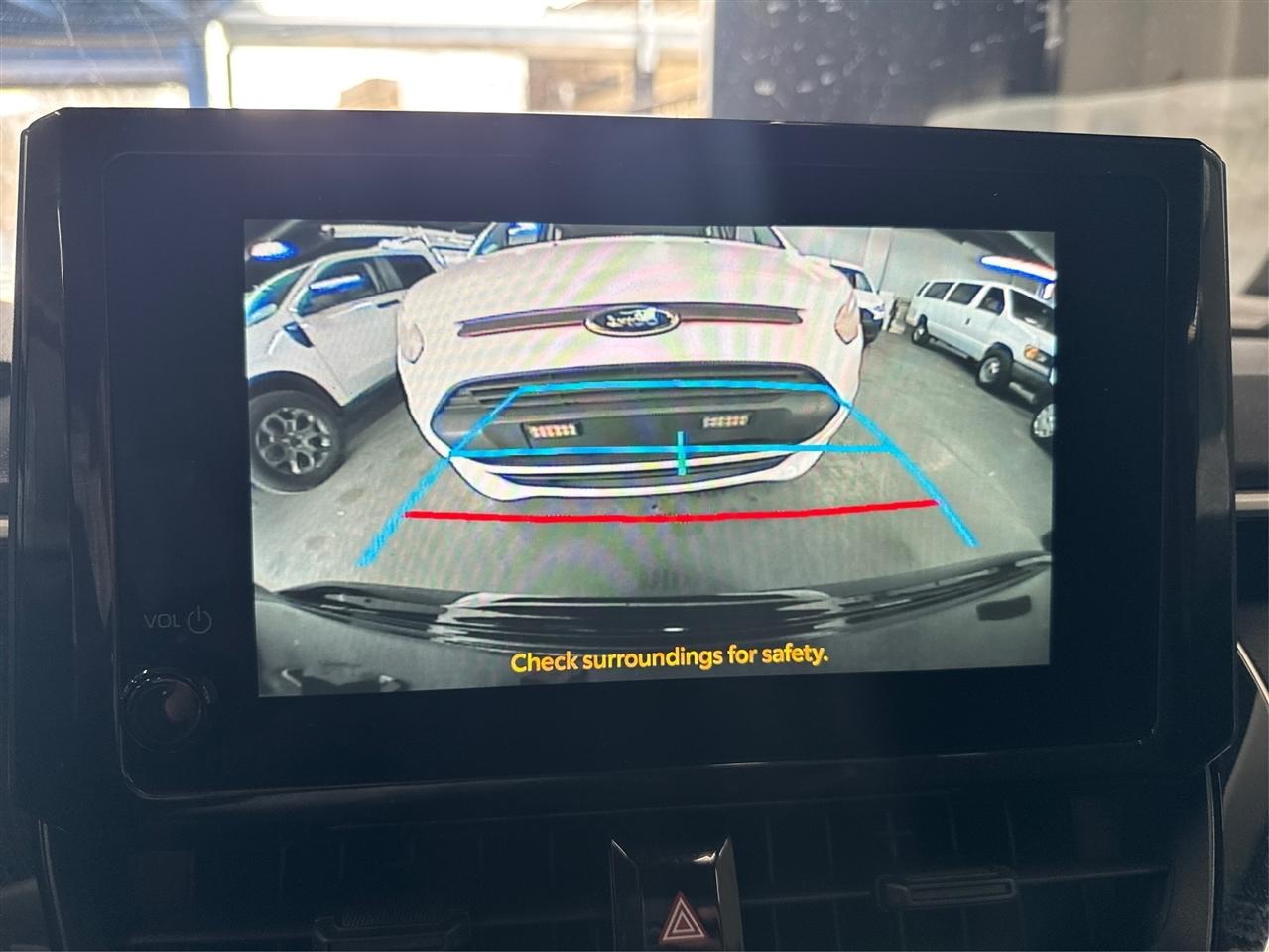 Toyota Corolla LE CVT (Natl) 2025