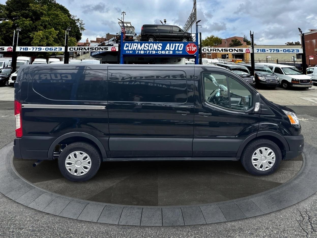 Ford Transit Cargo Van T-150 130" Low Rf 8670 GVWR RWD 2021