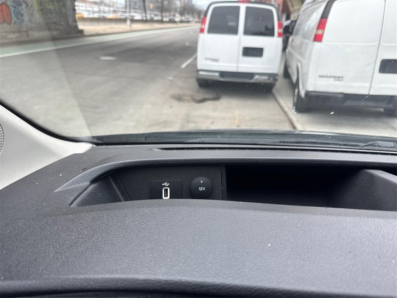 Ford Transit Cargo Van T-150 130" Low Rf 8670 GVWR RWD 2021