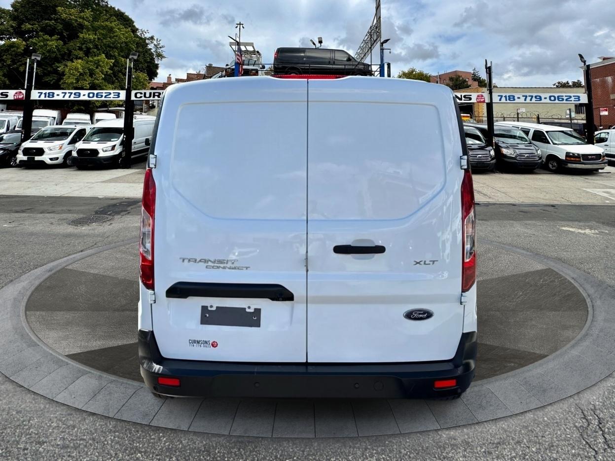 Ford Transit Connect Van XLT LWB w/Rear Symmetrical Doors 2022