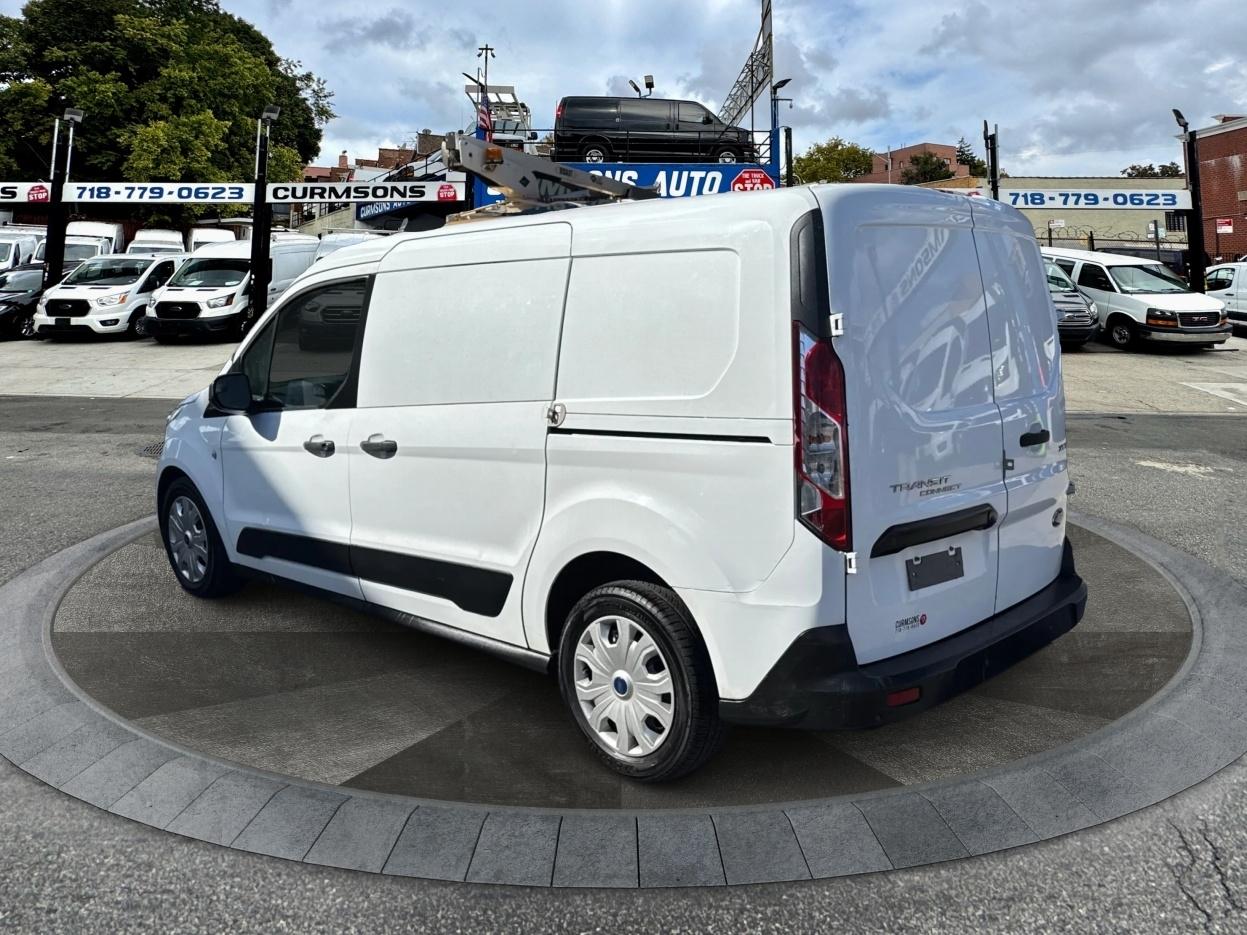 Ford Transit Connect Van XLT LWB w/Rear Symmetrical Doors 2022