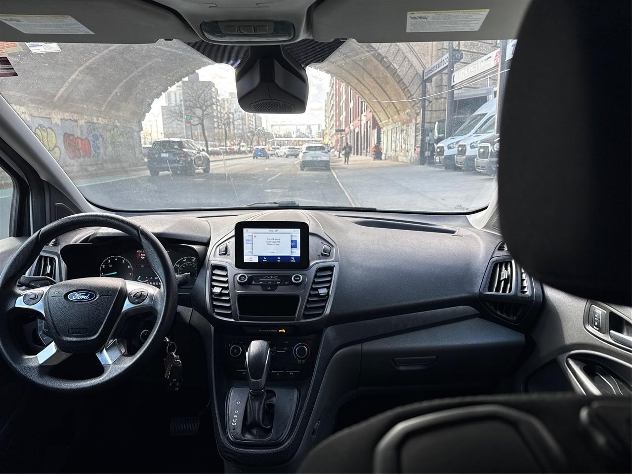 Ford Transit Connect Van XLT LWB w/Rear Symmetrical Doors 2022