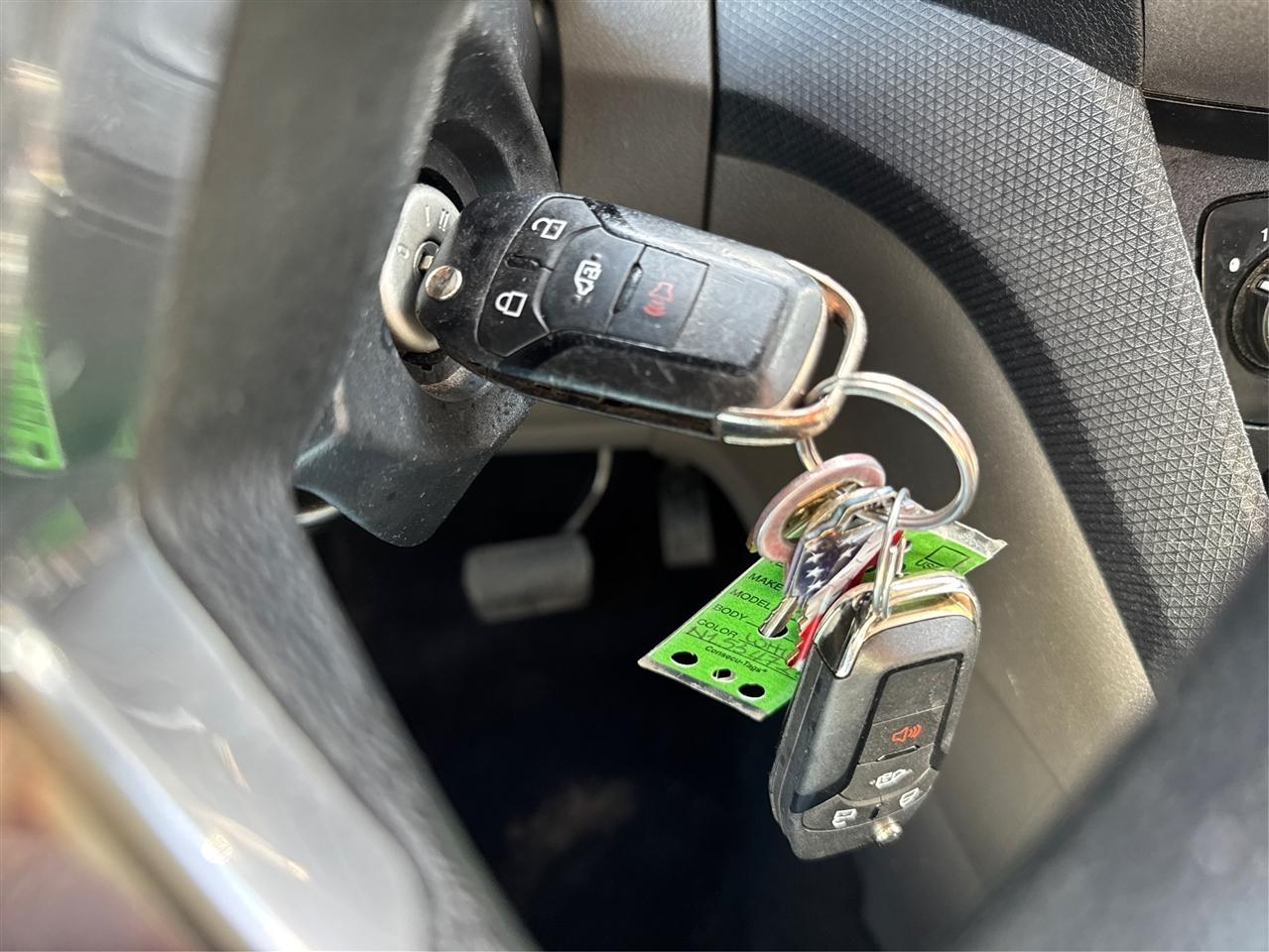 Ford Transit Connect Van XLT LWB w/Rear Symmetrical Doors 2022