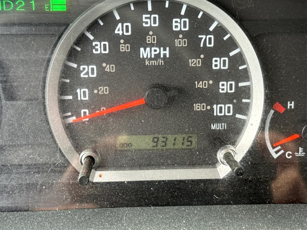 Isuzu DSL REG AT 109" WB RED CAB IBT AIR PWL 2016