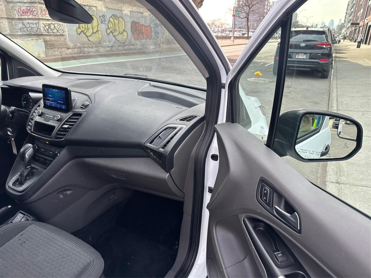 Ford Transit Connect Van XLT LWB w/Rear Symmetrical Doors 2022