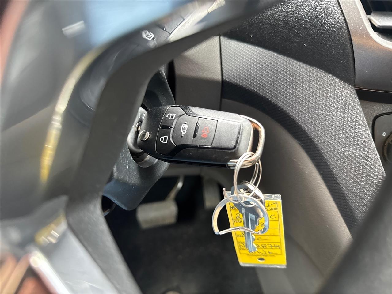 Ford Transit Connect Van XLT LWB w/Rear Symmetrical Doors 2022