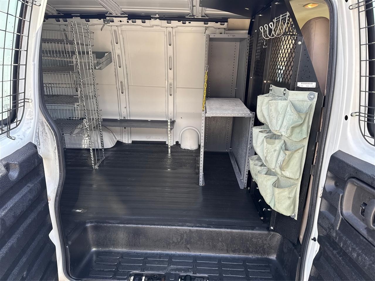 Chevrolet Express Cargo Van RWD 2500 135" 2011