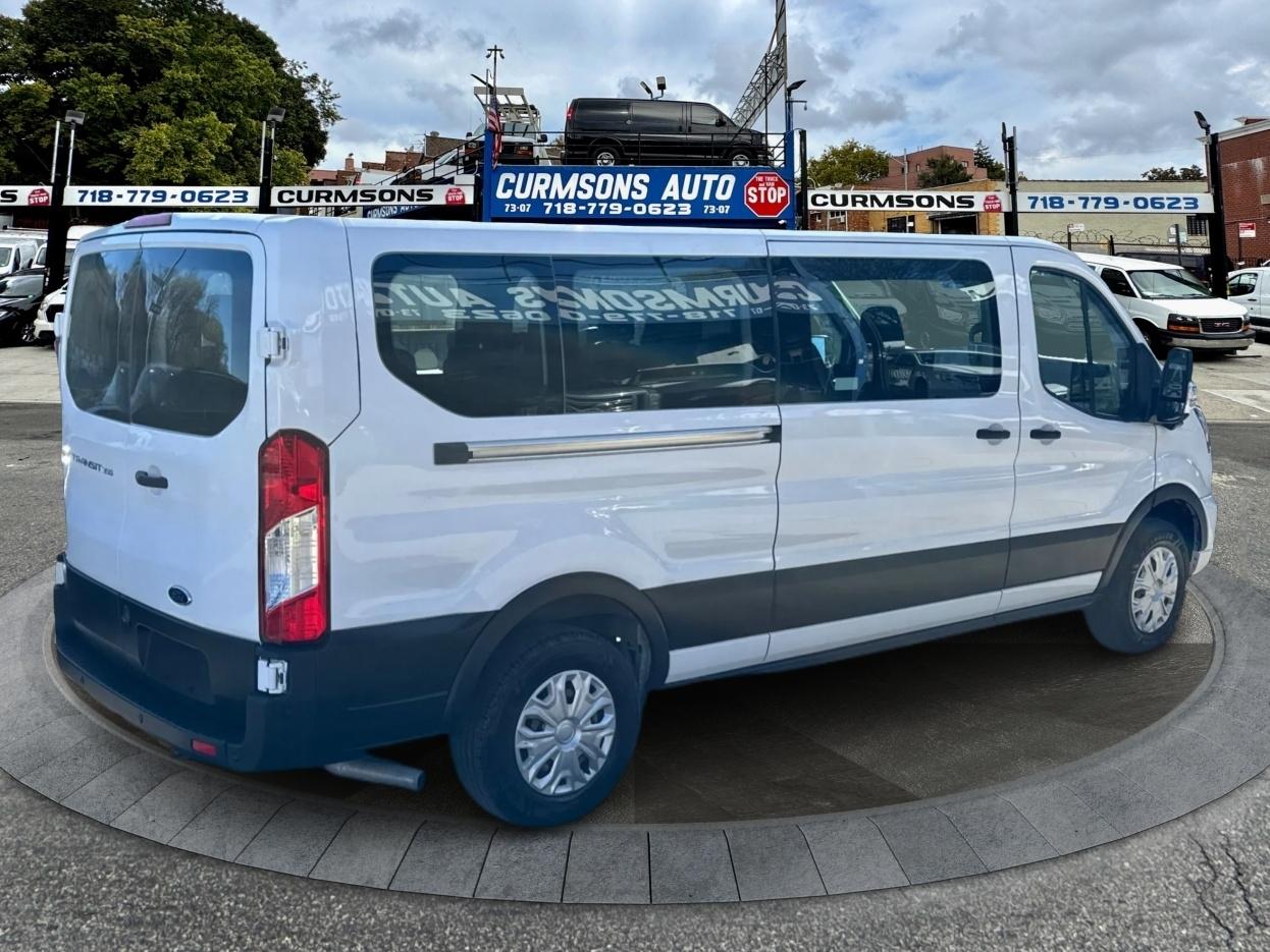 Ford Transit Passenger Wagon T-350 148" Low Roof XLT RWD 2023