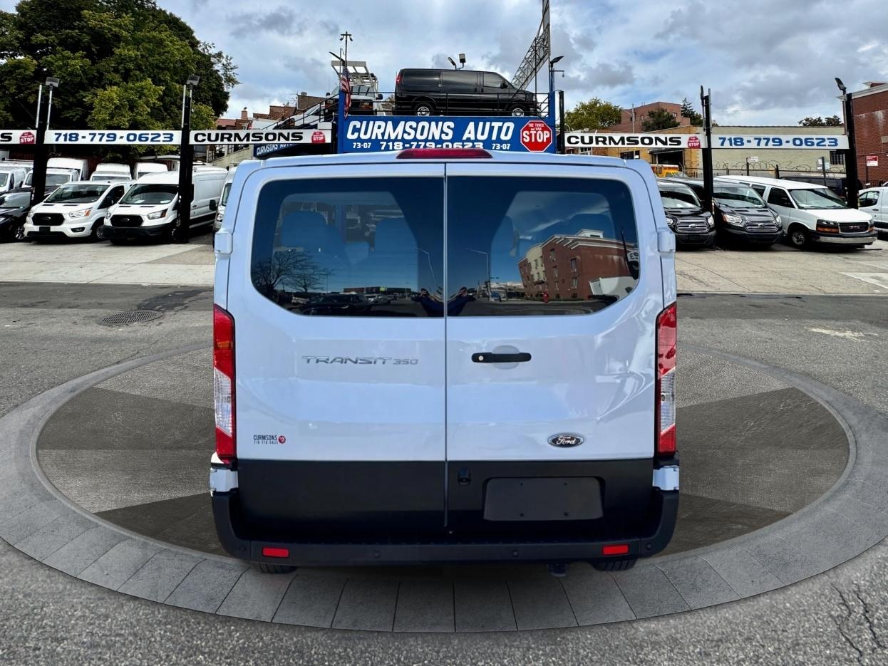 Ford Transit Passenger Wagon T-350 148" Low Roof XLT RWD 2023