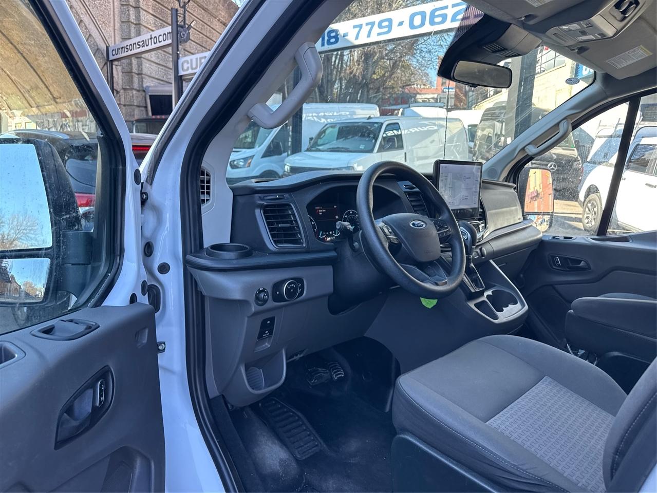 Ford Transit Passenger Wagon T-350 148" Low Roof XLT RWD 2023