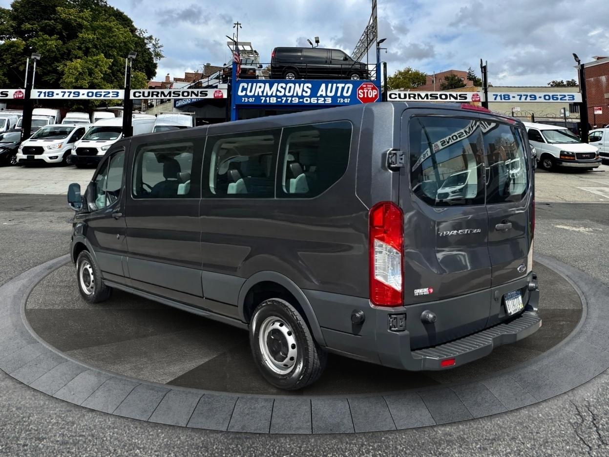 Ford Transit Wagon T-350 148" Low Roof XLT Swing-Out RH Dr 2016