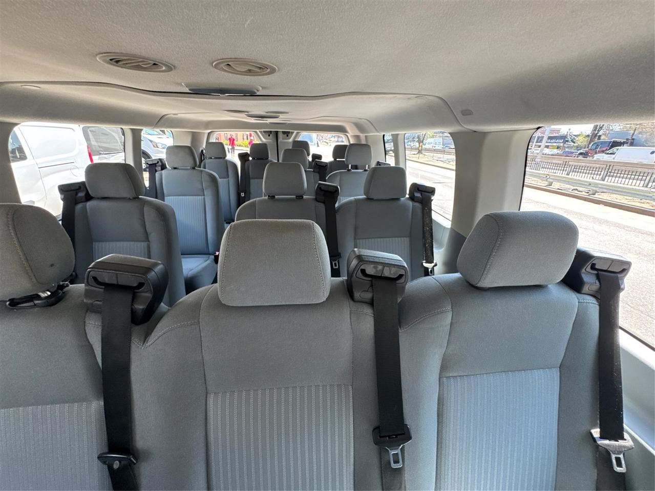 Ford Transit Wagon T-350 148" Low Roof XLT Swing-Out RH Dr 2016