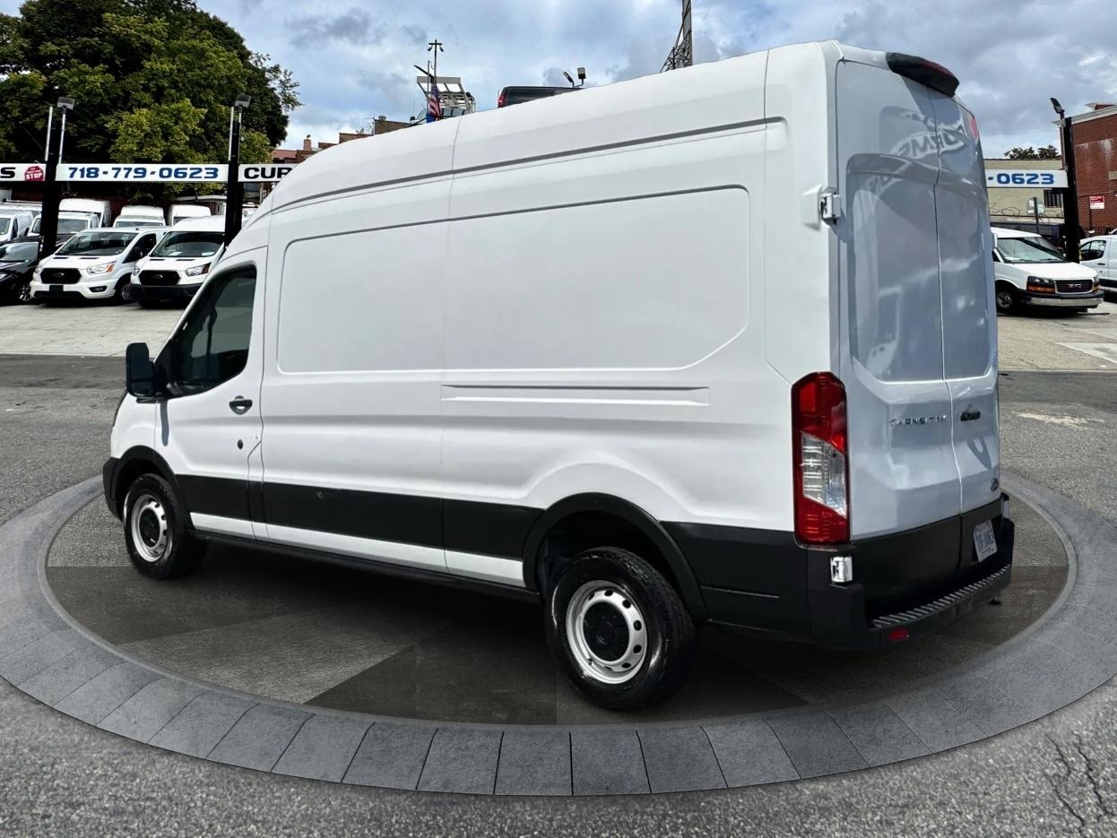 Ford Transit Cargo Van T-250 148" Hi Rf 9070 GVWR RWD 2023