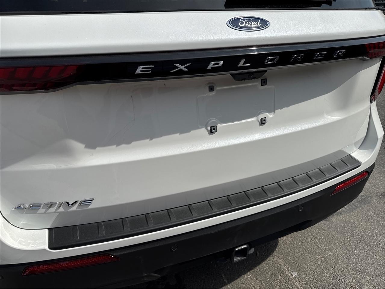 Ford Explorer Active RWD 2025