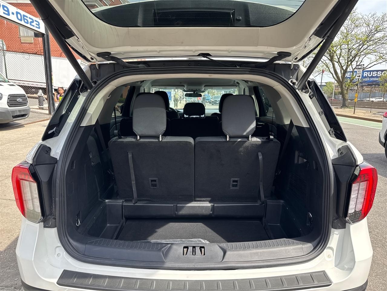 Ford Explorer Active RWD 2025