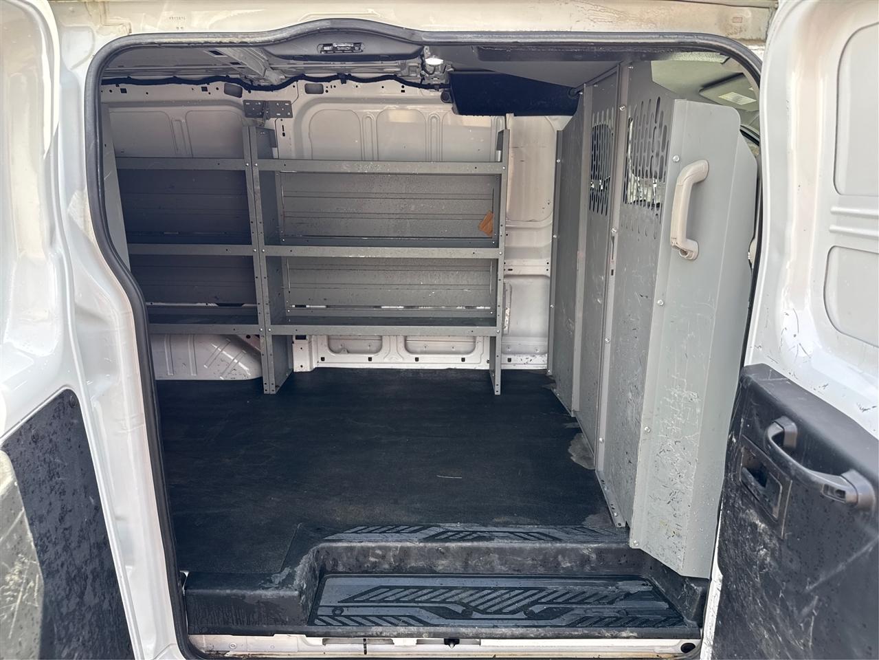 Ford Transit Van T-150 130" Low Rf 8600 GVWR Swing-Out RH Dr 2018