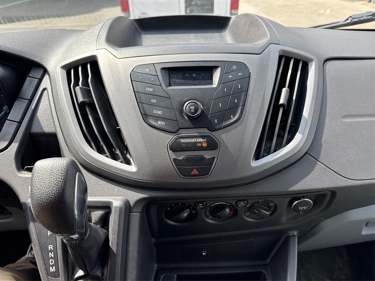 Ford Transit Van T-150 130" Low Rf 8600 GVWR Swing-Out RH Dr 2018