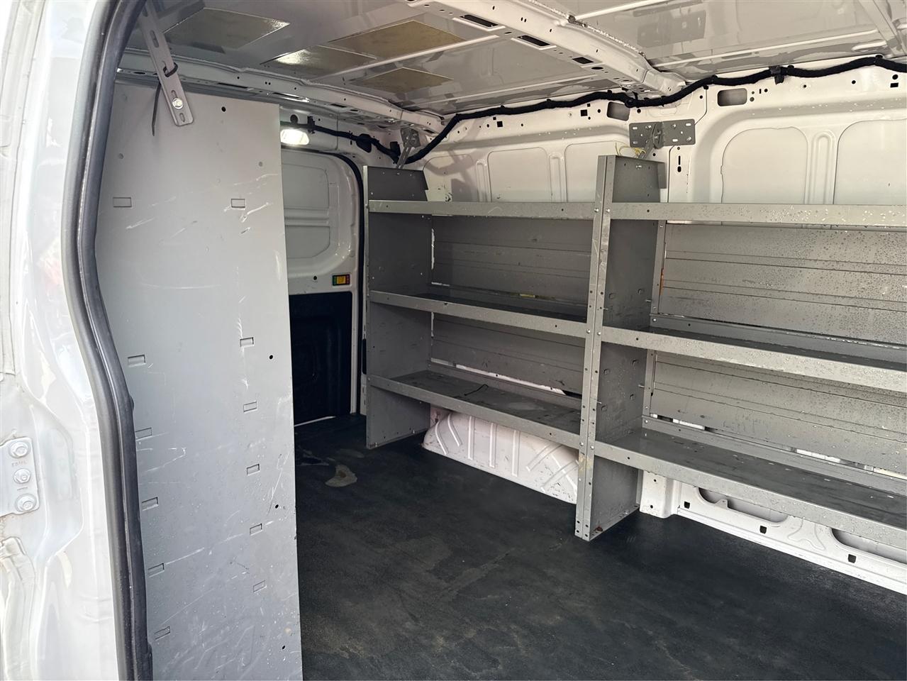 Ford Transit Van T-150 130" Low Rf 8600 GVWR Swing-Out RH Dr 2018